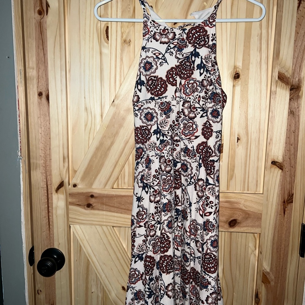 Floral dress with lace up back